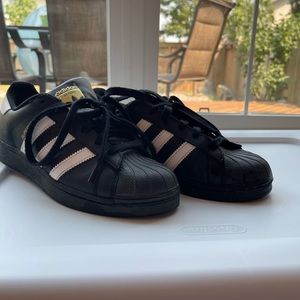 Adidas Superstar Classic Shoes M6.5/W7.5